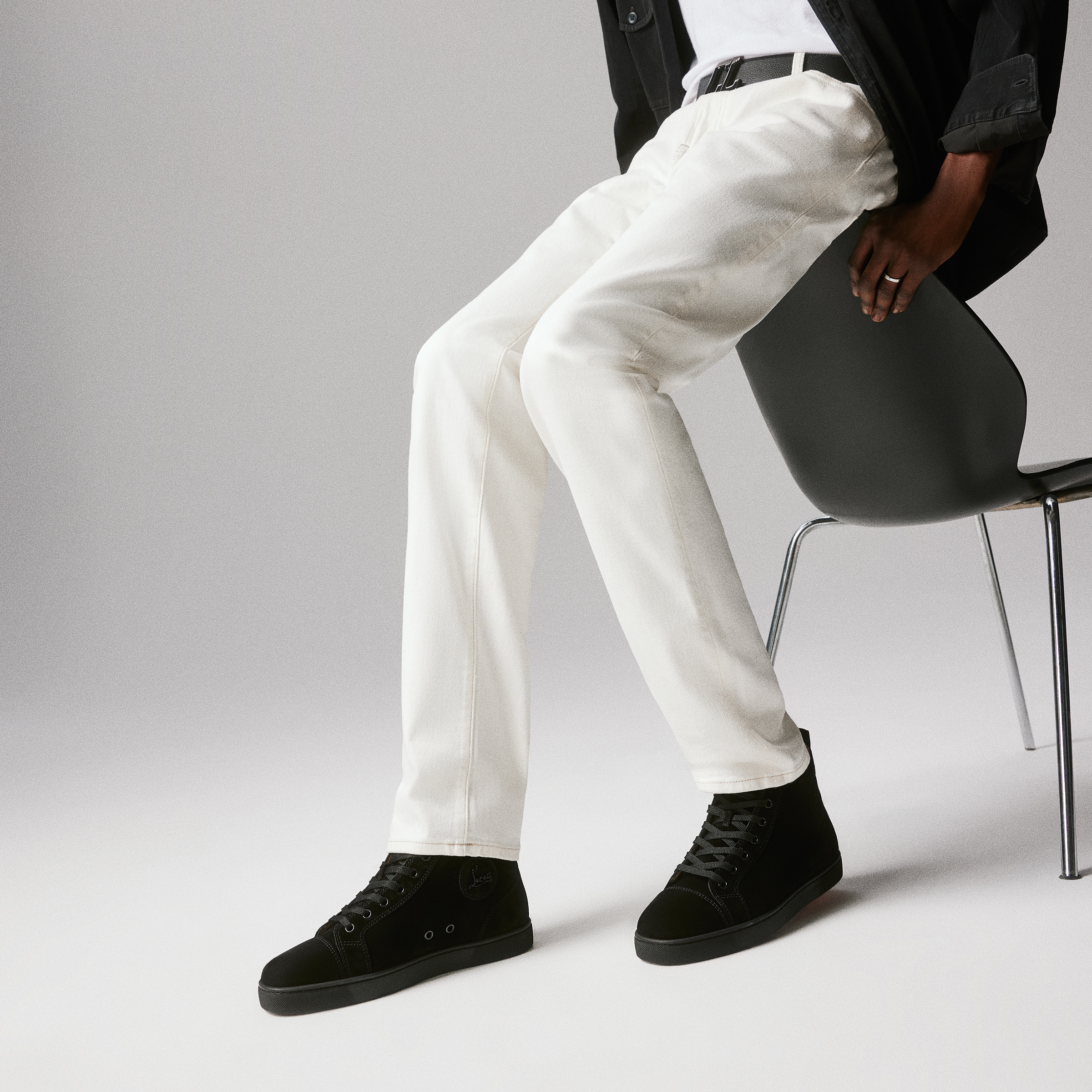 Louis - High-top sneakers - Veau velours - Black - Men - Christian