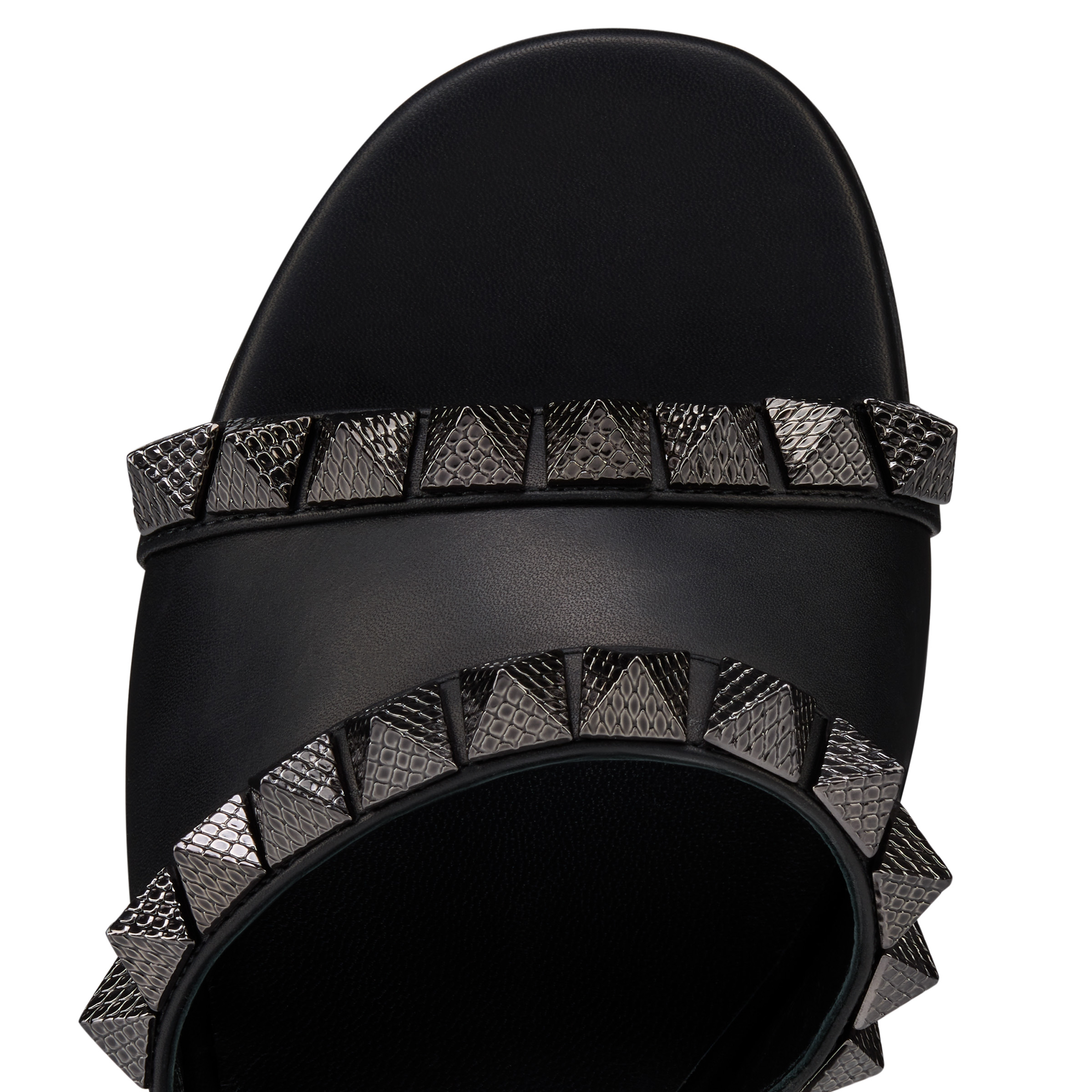 【Christian Louboutin】 Pyramule 30 ミラー レザー ミュール Christian Louboutin Pyramule 30 Crepe Satin Mule | In-Store