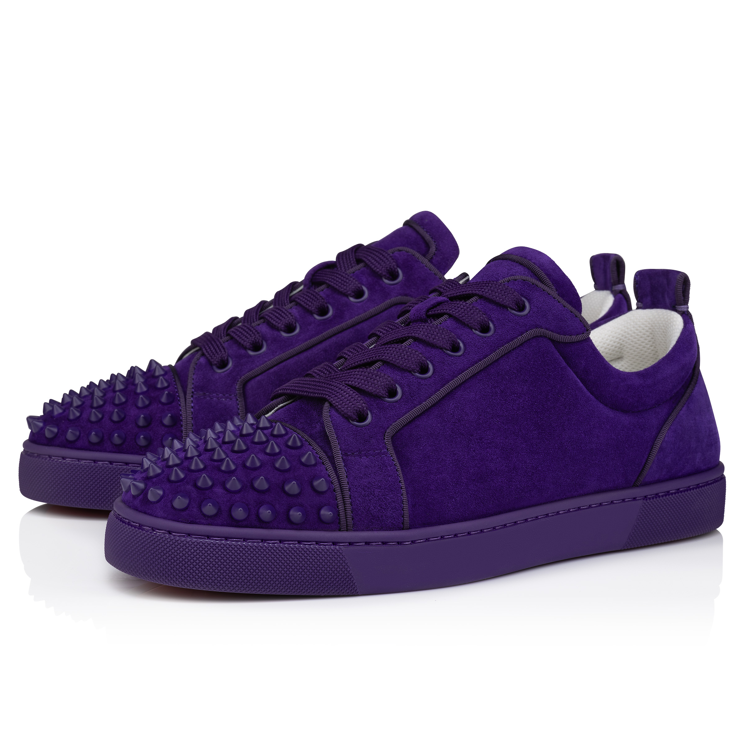 Christian louboutin junior store