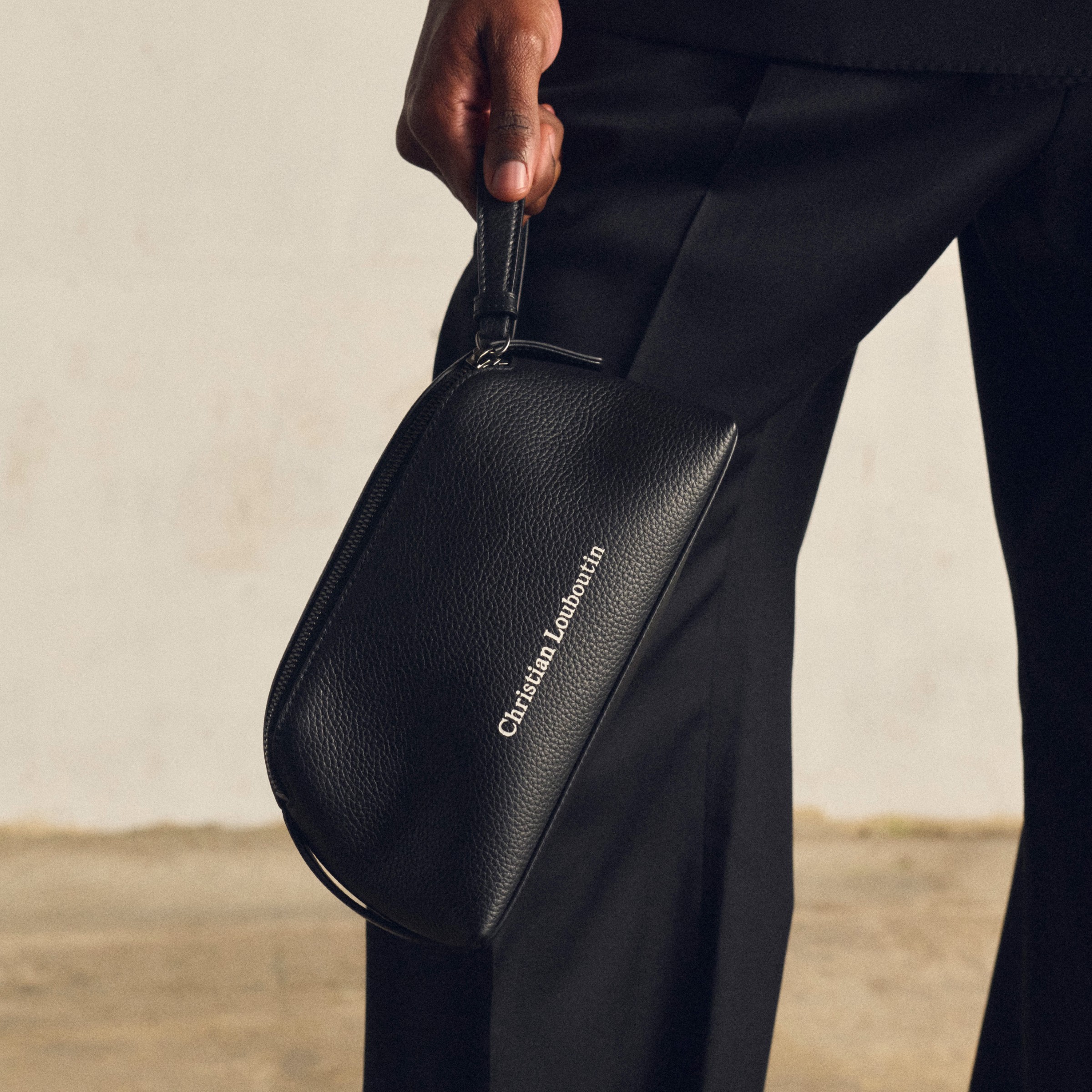 Nostalgic - Pouch - Grained calf leather - Black - Christian