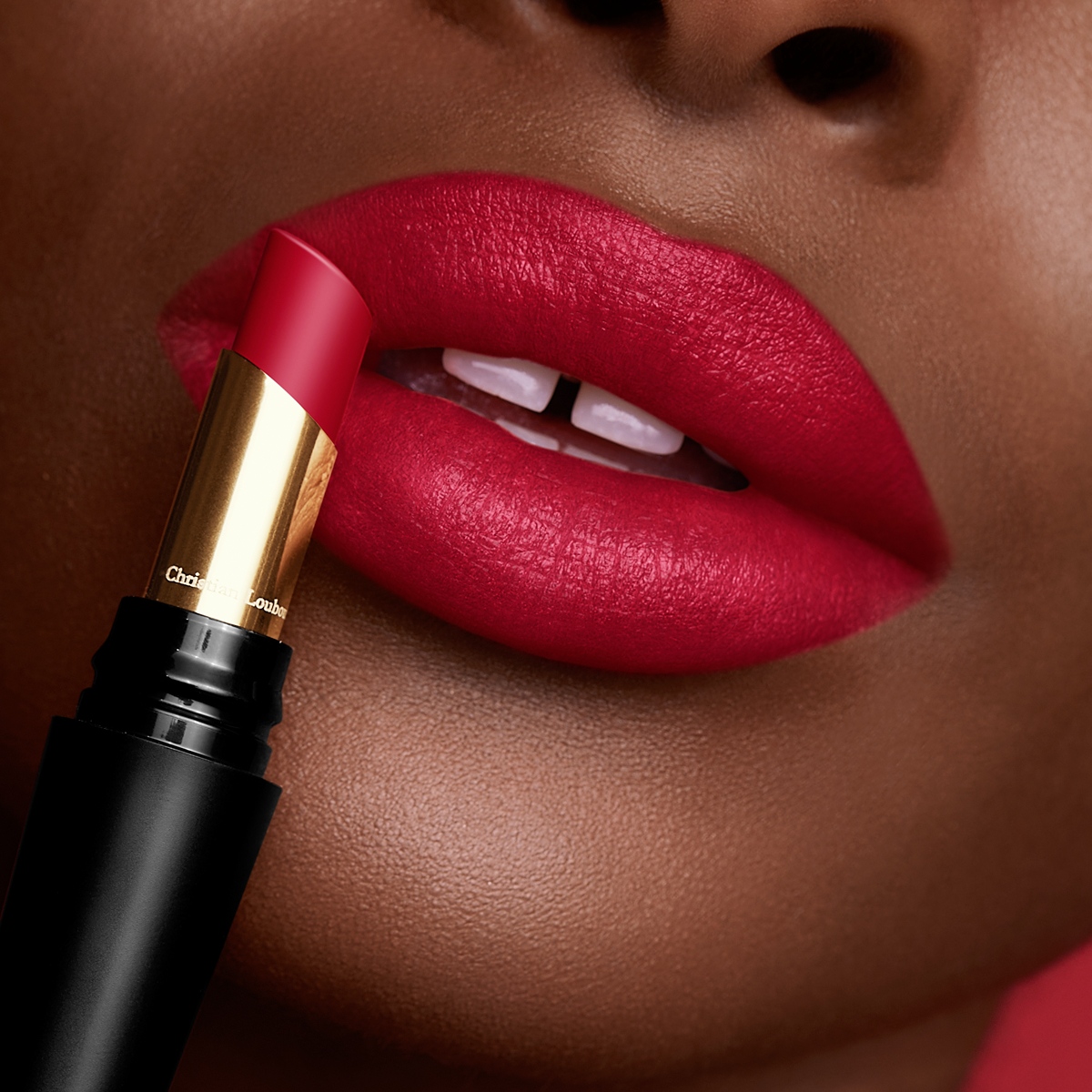 Rouge Stiletto Lumi Matte - Matte Lipstick - Rouge Louboutin 001L