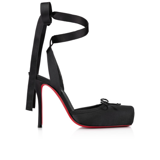 Cassia Lace Up