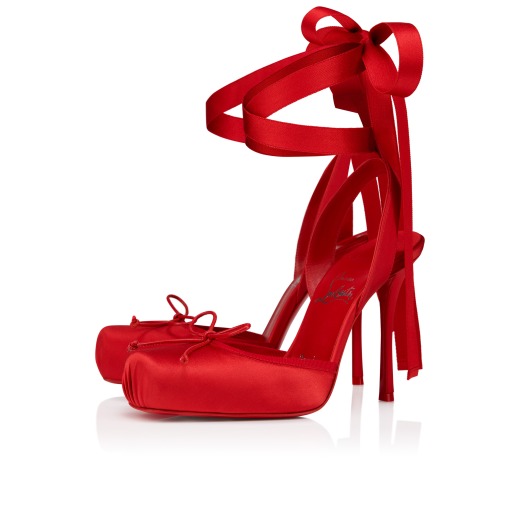 Cassia Lace Up