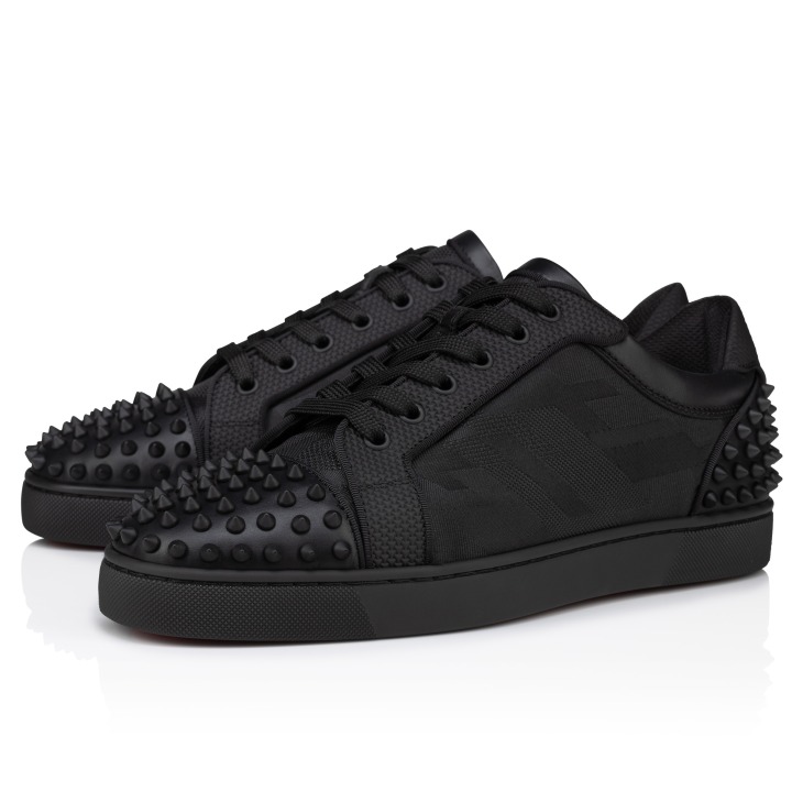 Louboutin gris homme shop
