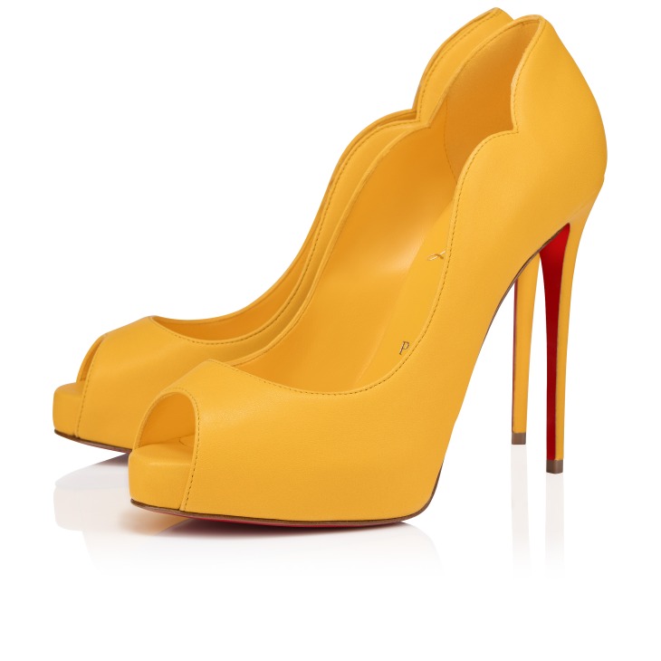 Closed toe yellow heels discount