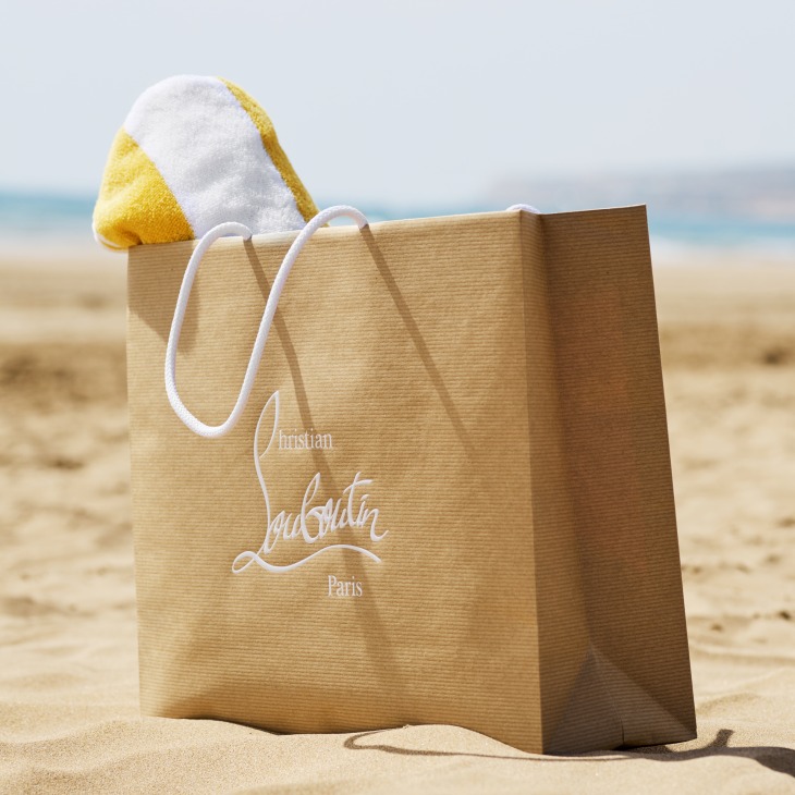 Louboutin shopping bag discount