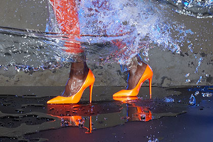 Kate - 100 mm Pumps - Pearlescent patent leather - Fluo Orange